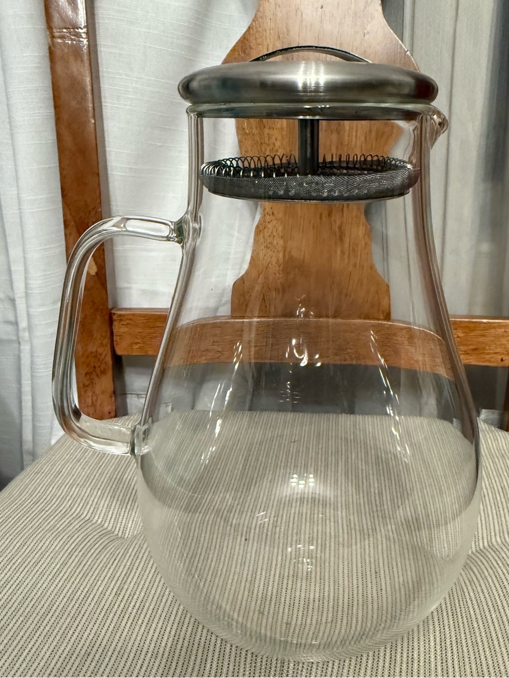Vintage Glass Pitcher with sturdy handle & Silver Lid w/strainer - Clear